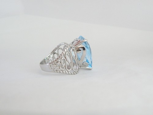 Sterling Silver 925 Modern Natural Sky Blue Topaz Huge Estate Ring Size 9 - Picture 4 of 20