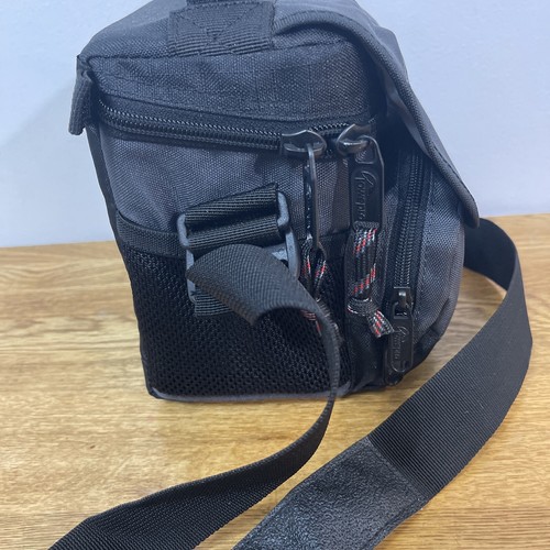 Lowepro Nova Micro AW Photo/Video Shoulder Bag - Forest Green/Black  VGC - Picture 5 of 14