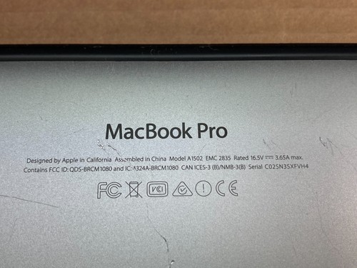 Apple MacBook Pro A1502 13,3 pouces Intel i5 5ème 2,70 GHz 8 Go 250 Go MONT MF839LL/A-B - Photo 23 sur 24
