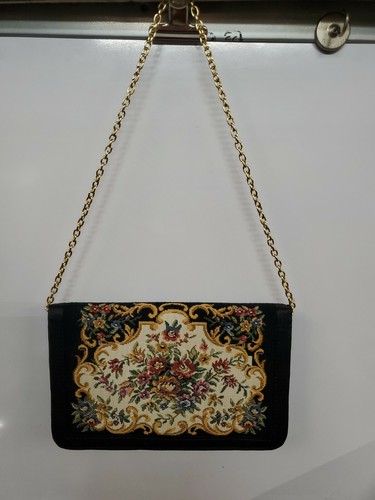 Vintage Delill Floral Stitch Clutch/ Hand Bag Gold Tone Chain Strap Black Square - Picture 1 of 11