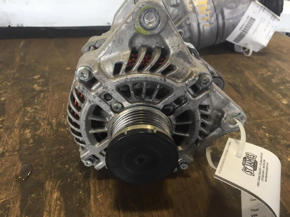 2015-2016 CHEVROLET CITY EXPRESS Alternator 150 AMP 15 16 17 - Imagem 2 de 4