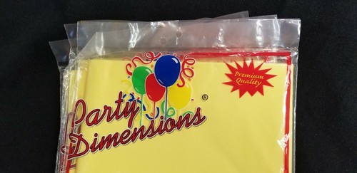 Yellow Party Table Cloth Plastic Rectangular 54 X 108 Inch 1ct BRAND NEW - Picture 5 of 5
