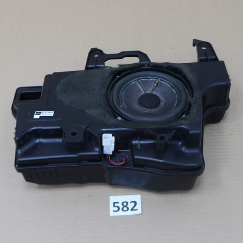 Lexus GX470 2003-2009 OEM Mark Levinson Rear Subwoofer Speaker Audio 86150-0W030