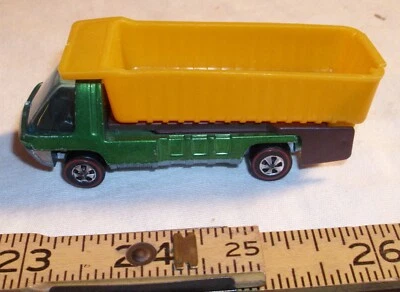 MATTEL HOT WHEELS REDLINE HEAVYWEIGHT DUMP TRUCK TRUCK IN GREEN 1969 - Image 1 of 3