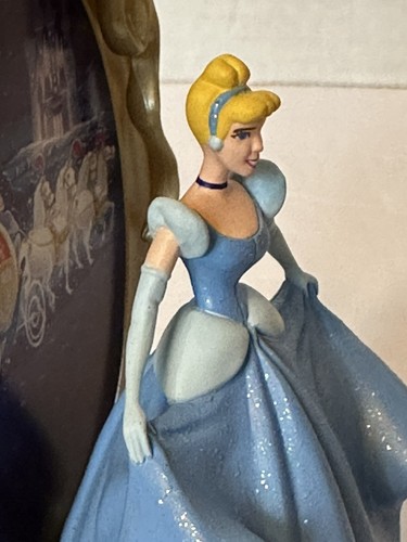 Disney's Cinderella 1997 The Enchanted Collection Hallmark Ornament 1st Edition - Picture 9 of 15
