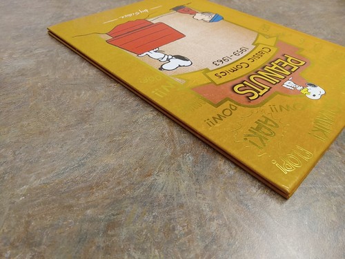 Peanuts Classic Comics 1959-1963 Hard Cover Book Not Read - Picture 5 of 16