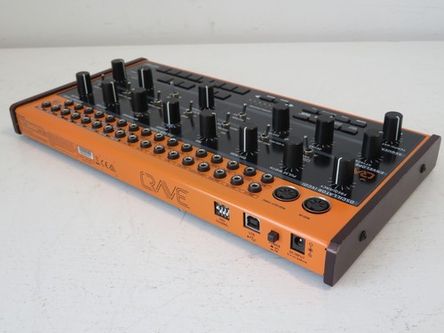 Behringer Crave Semi Modular Analog Synthesizer/Sequencer - Boxed - Bild 6 von 10