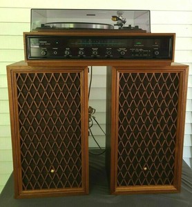 vintage receiver to powered speakers
