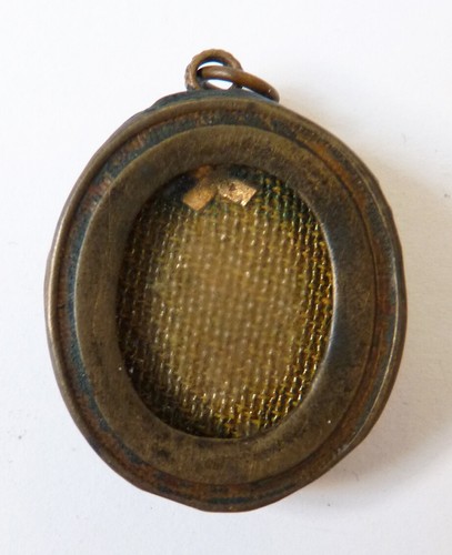 Boite Reliquaire pendentif ancien relique de Saint reliquary Sainte Vierge - Foto 3 di 4