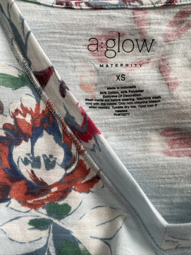 a glow maternity top XS V Neck Floral Blue Ruching On Sides Short Sleeve - Picture 3 of 4