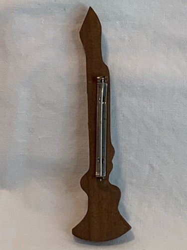 Wooden BENNY GOODMAN clarinet pin brooch GC - Picture 5 of 11