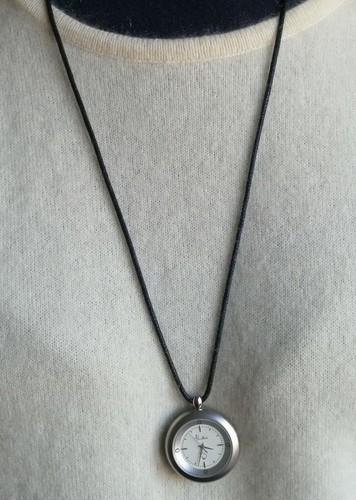 OROLOGIO POMELLATO DODO DA COLLO ORIGINALE CON PORTAFOTO - Foto 2 di 8