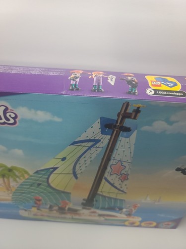 LEGO 41716 Stephanie's Sailing Adventure  - Picture 6 of 7