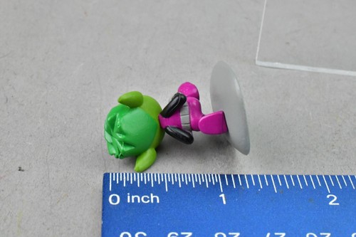 Teen Titans Beast Boy Running Comic Pack Cartoon 1.5" Mini DC 2004 - Picture 5 of 5