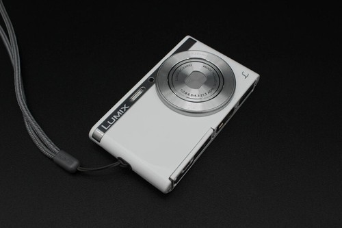 Panasonic LUMIX DMC-XS1 16mp digitale compatto con scheda SD da 32GB - Foto 4 di 12