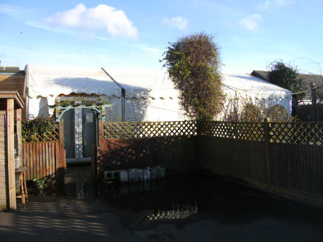 Picture 3 of 6