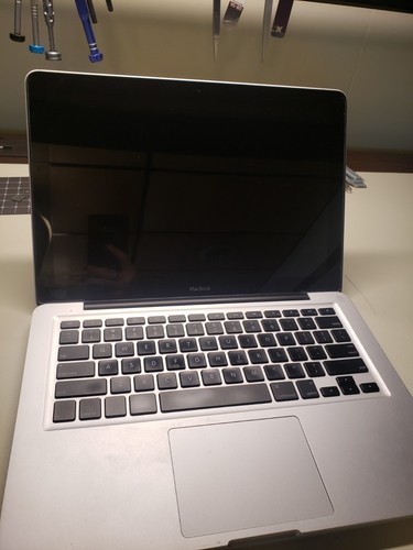 Apple MacBook Pro A1278 7,1 13,3" 2,4 GHz 2 GB RAM BEZ DYSKU TWARDEGO klasa B - Zdjęcie 6 z 8