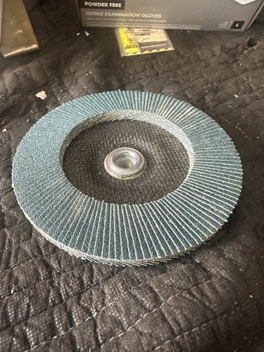 United Abrasives 78148 7x5/8-11 Ovation HD Zirconium Flap Disc 60 Grit 10 pack - Picture 3 of 3