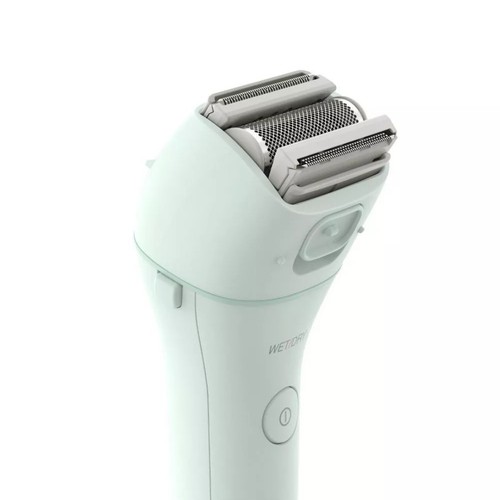 Panasonic Women's 3 Blade Grooming Shaver Razor ES-WL60 Pop-Up Trimmer - Picture 3 of 6
