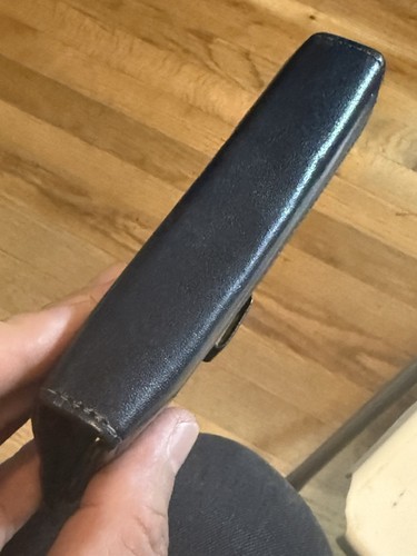 Vintage Dooney & Bourke PDA Slim Case - Picture 5 of 5