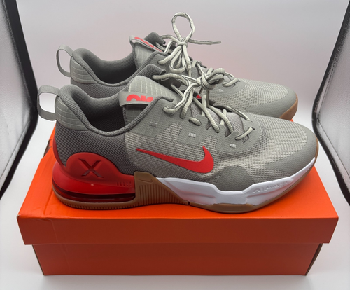 Nike Air Max Alpha Trainer 5 Schuhe Herren Größe 11 Cobblestone Crimson Grey