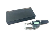 Mitutoyo 293-676-20 ABSOLUTE Digimatic Micrometer IP65 0-1.2"/30.48mm WITH CASE