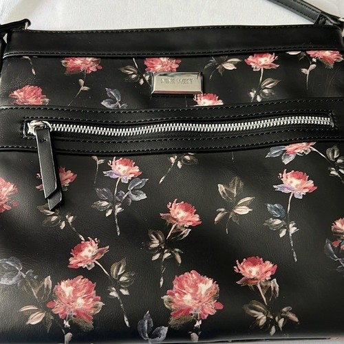 Bandolera Nine West negra floral - Imagen 5 de 16