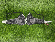 BETSEY JOHNSON UNDERWIRE DEMI BRA SZ 32D