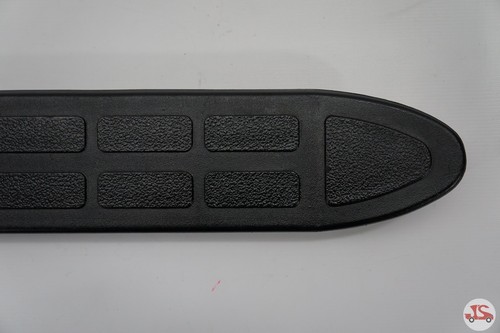 REAR Running Board Step Pad RH or LH OEM Chevrolet Tahoe Z71 2001 - 2006 ✅ - Picture 7 of 8