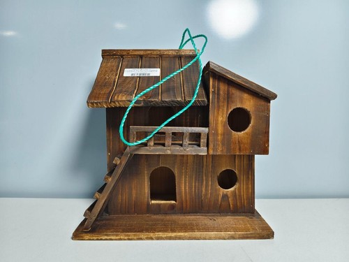 Squirrel House Wooden Nesting Box Outdoor Safe Bird Shelter Protector - Picture 11 of 11