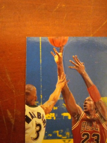 Michael Jordan 1998-99 Skybox Thunder Boss #7 Embossed Insert Chicago Bulls NICE - Bild 4 von 6