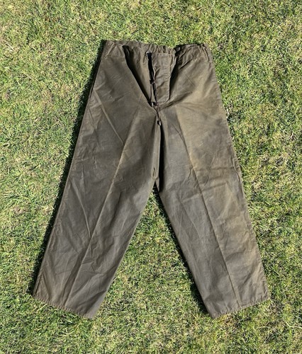 Barbour A839 Sylkoil Waxed Overtrousers Olive Green (Small) - Picture 2 of 8