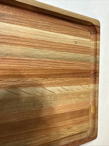 Tabla de cortar especies de madera dura de grano borde con ranura para jugo - Imagen 9 de 14