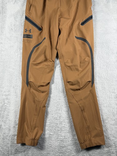 Under Armour UA Unstoppable Cargo Pants Mens Small Brown Fitted Stretch Athletic - Picture 3 of 18