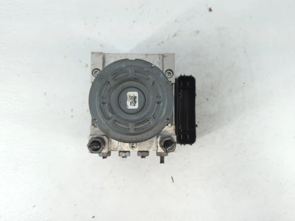 2016 Ford Explorer Abs Pump Control Module TK078 - Image 3 of 4