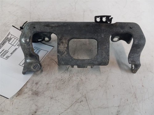 2008 SUBARU LEGACY SPARK PLUG WIRE BRACKET 4484 - Picture 3 of 7