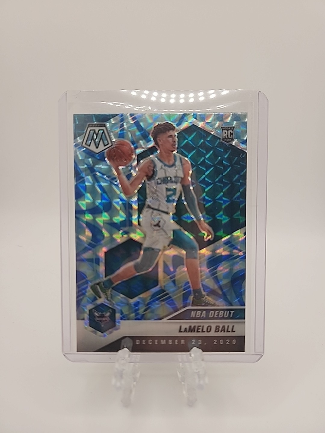 2020-21 Panini Mosaic NBA Debut Reactive Blue Prizm Lamelo Ball #262 Rookie RC