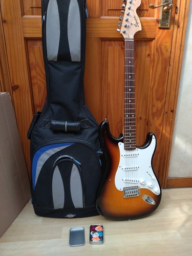 FENDER SQUIER STRAT SUNBURST MIT GIGBAG - Bild 2 von 24