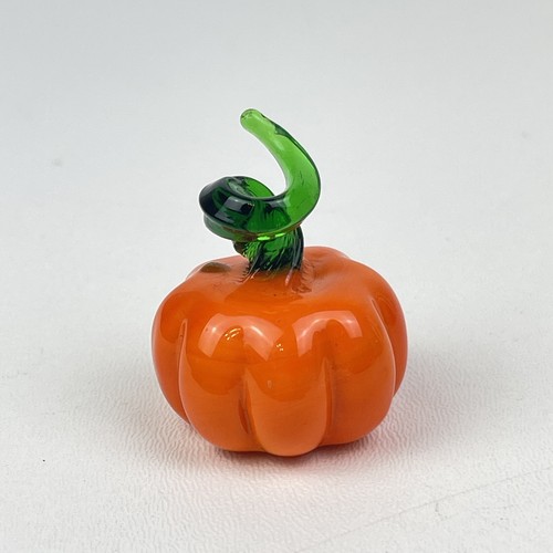 Mini Arte Soplado Vidrio Calabaza Brillante Naranja Verde Tallo 1.5 Pulgadas Otoño Halloween - Imagen 1 de 13