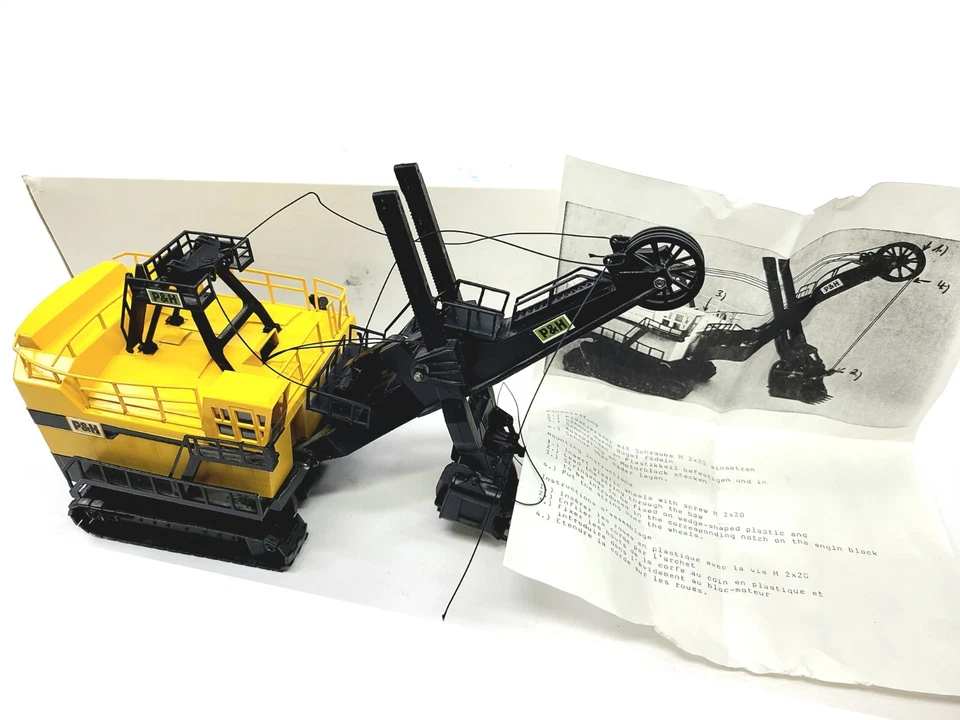 Pala eléctrica para minería P&H 2800 - Modelo fundido a presión Conrad escala 1:87 #2940 Foto 4 de 4
