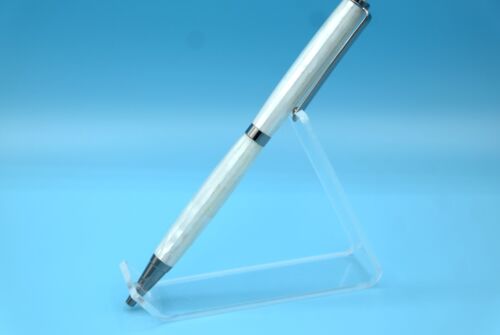 Pluma de bola Slimline en negro titanio con carcasa de abulón awabi MOP - Imagen 3 de 17