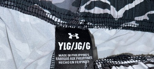 New Under Armour Big Boys Sz YLG Youth Large Gray Black Camo Pennant Cargo Pants - Picture 5 of 6