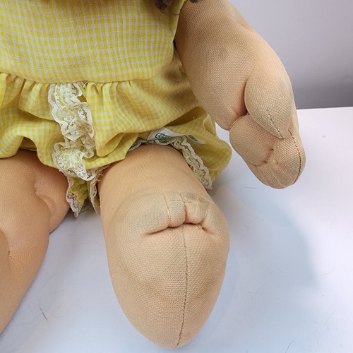 Vintage Kohl Aufnäher Puppe Brünette 1982 - Bild 13 von 15