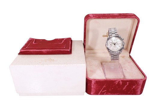 OMEGA Speedmaster Chronograph Automatic Triple Calendar Watch 3521.30 w/Box - Picture 3 of 13