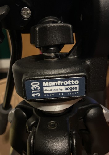 Manfrotto Bogen Professional Pro Tripod 3001N, 3130 Head - Picture 3 of 6