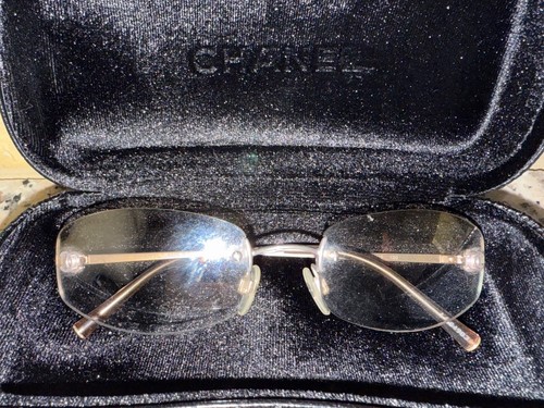 CHANEL CLASSIC VINTAGE SILVER-TONE RIMLESS OVAL CC LOGO EYE GLASSES BOX - Picture 5 of 15