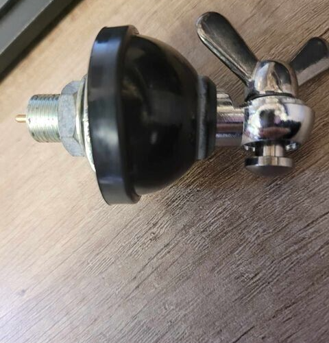 SIRIO CLASSIC DV27 UCHWYT Z NAKRĘTKĄ SKRZYDŁOWĄ MOCOWANIE DV 27 STYL ANTENA CB ANTENA - Zdjęcie 1 z 5