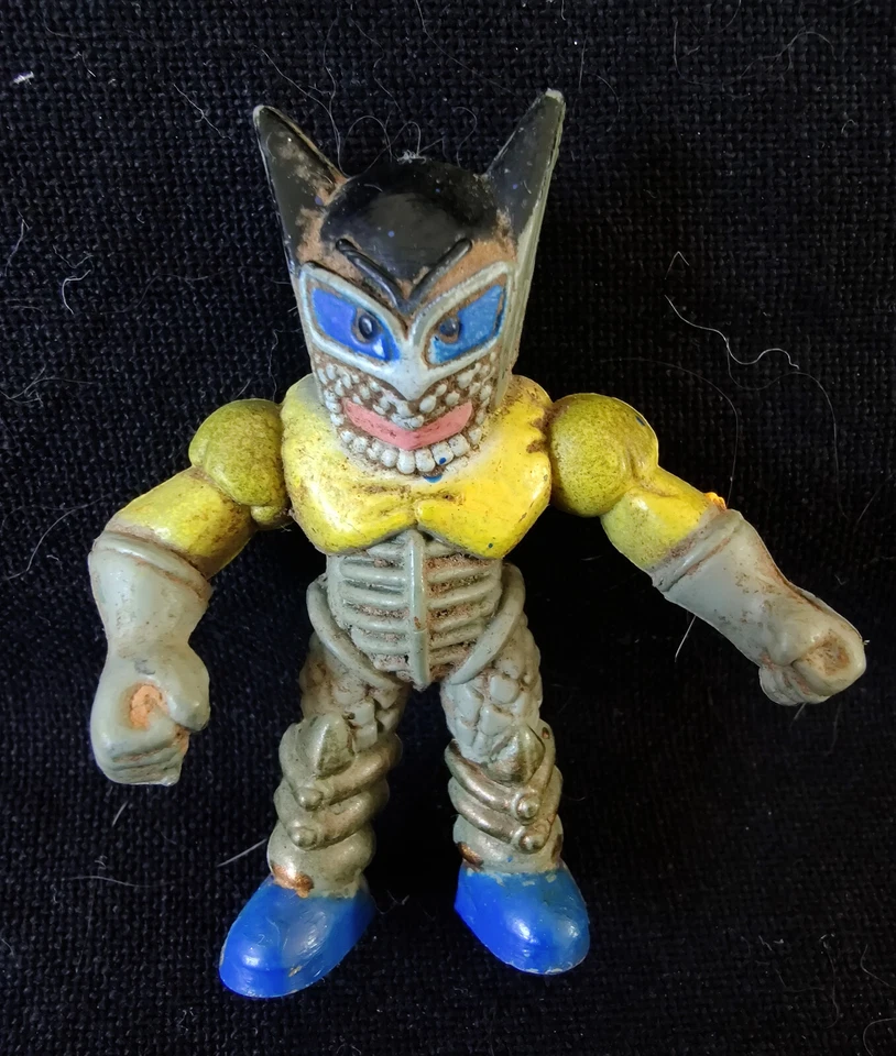 Jouet Vintage - monstre issu d'Ultraman ? - Photo 1/1