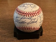 WHITE SOX Heritage Signed Baseball- 29 Sigs w/13 HOFs BECKETT Auth. Maybe 1/1!
