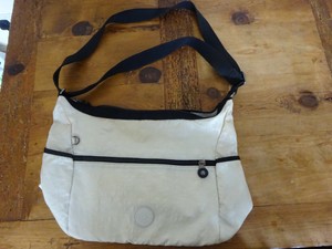 kipling alenya bag